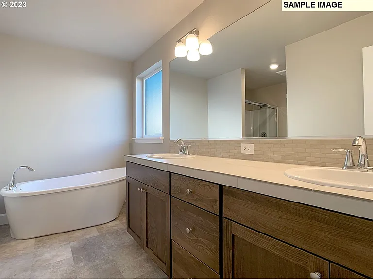 539 E Rosa Ave — Photo 9