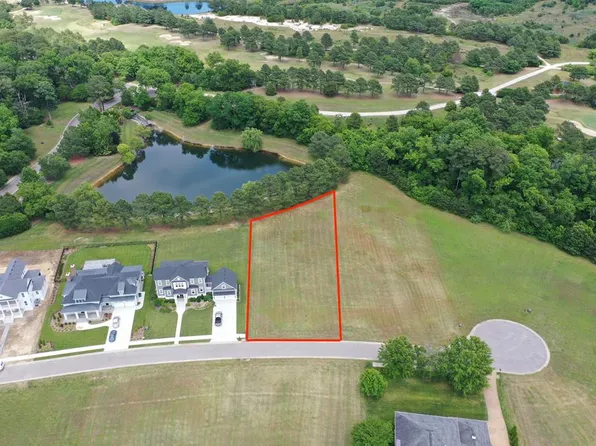 7 Heron Pond Ln, Cape Charles, VA 23310
