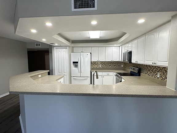 5th image of 3360 S Atlantic Ave Unit 303-1