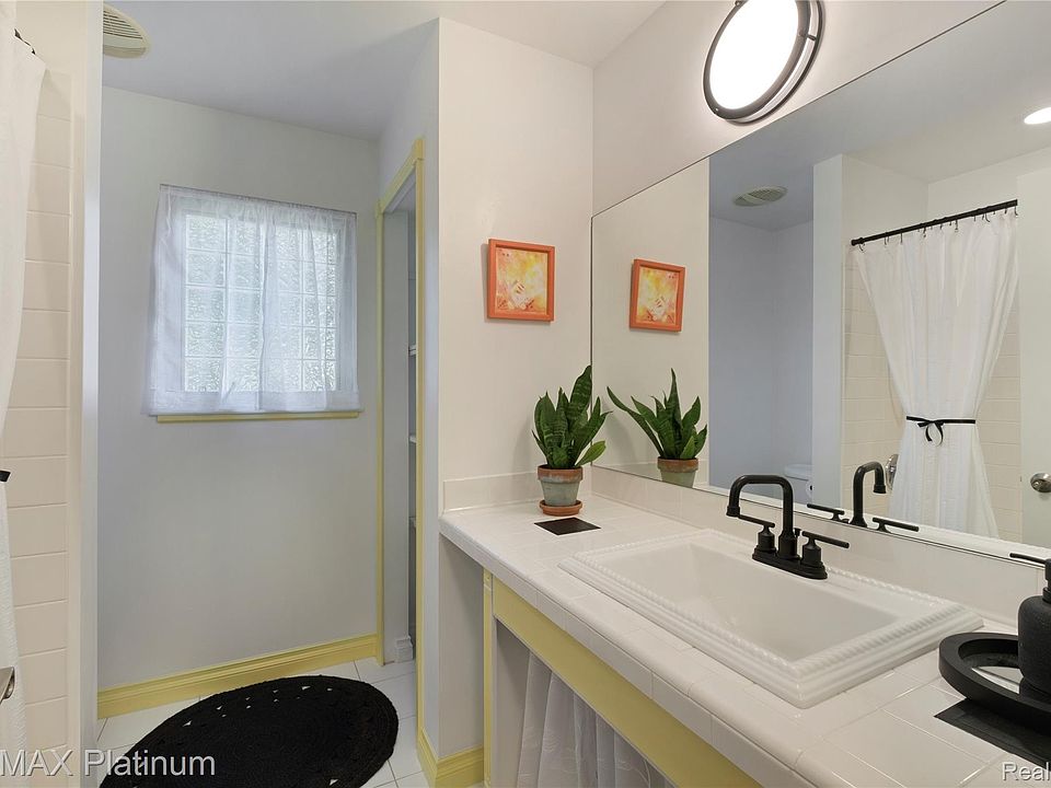 13268 Harborview Dr, photo 22