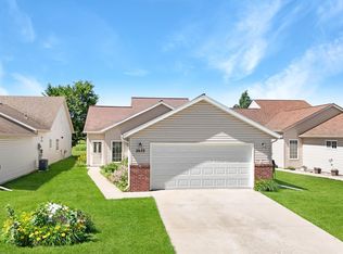 2853 35th St S, Moorhead, MN 56560