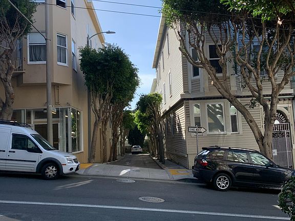 4th image of 1355 Sacramento St