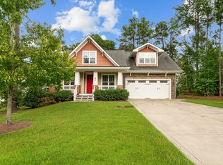 31 Spring Pond Ln, Spring Lake, NC 28390
