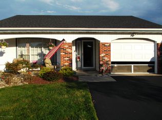 1 Turnbridge Row, Manchester, NJ 08759