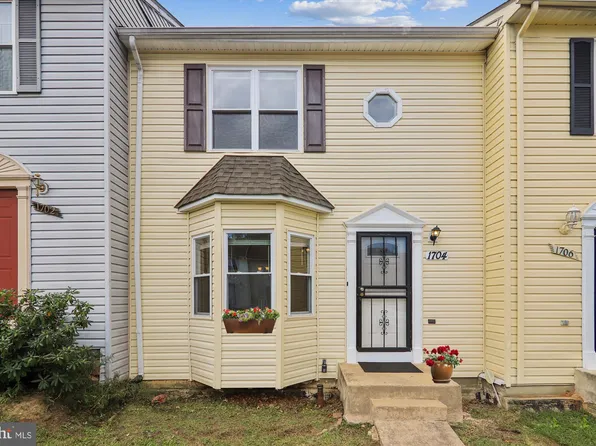 1704 Countrywood Ct, Landover, MD 20785