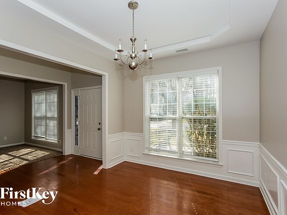 5th image of 8423 Brentfield Rd