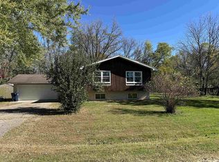202 S Fandrich St, Oxford, WI 53952