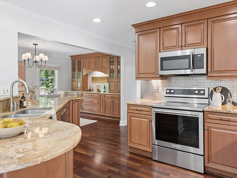 5508 Granberry Heights Dr — Photo 21