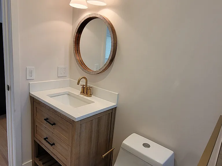 344 E Hillcrest Blvd #1 — Photo 5