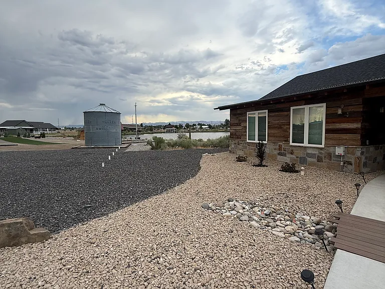 2089 Kedrowski Ct — Photo 7
