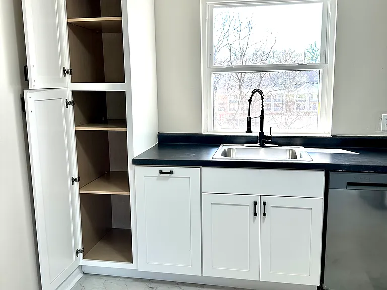 2722 Riedling Dr #4 — Photo 2