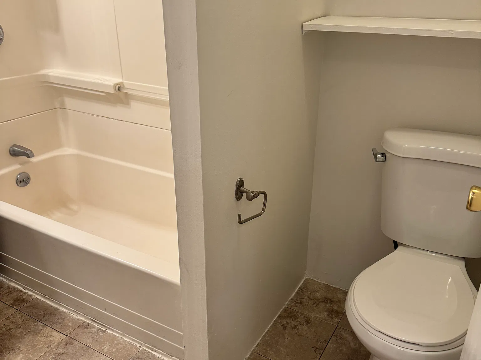 2 bed, 1.0 bath, $3,480 — Photo 4