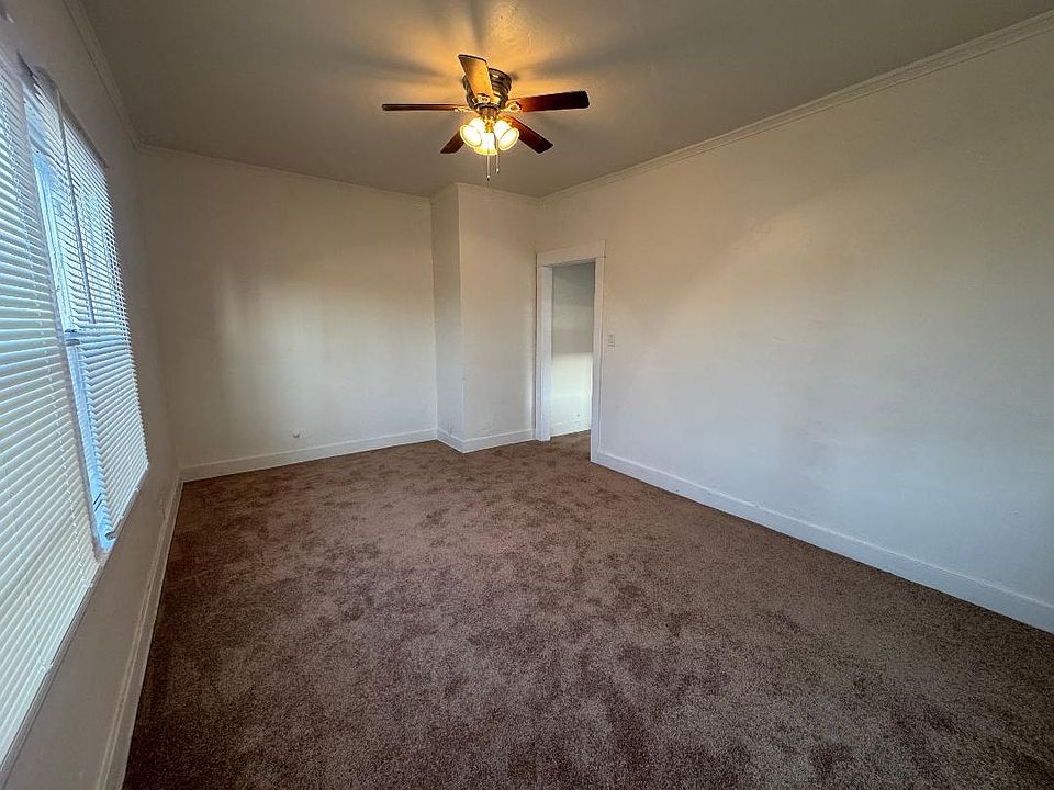 1st image of 2630 W Jefferson Blvd #1