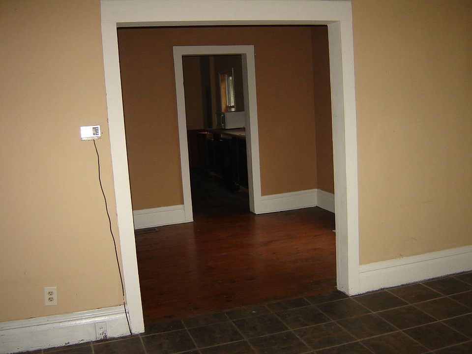 2nd image of 2927 Imboden Rd