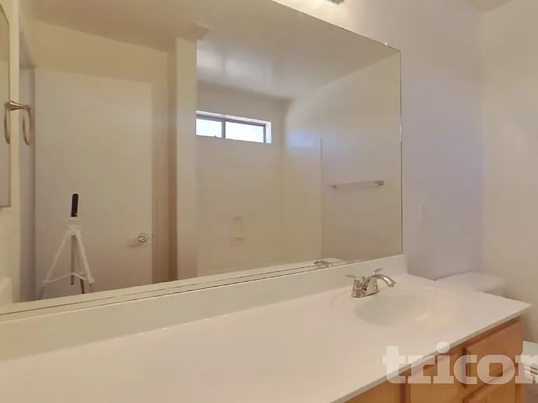 8520 W Sonora St — Photo 8