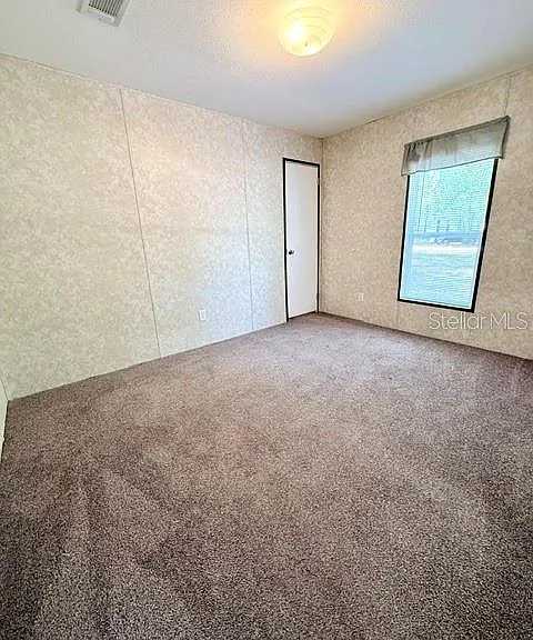 877 SE 38th Way — Photo 12