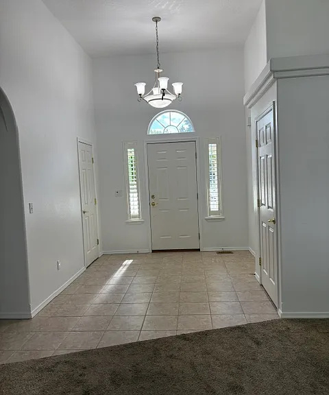 1256 W Edgewood Cir — Photo 4