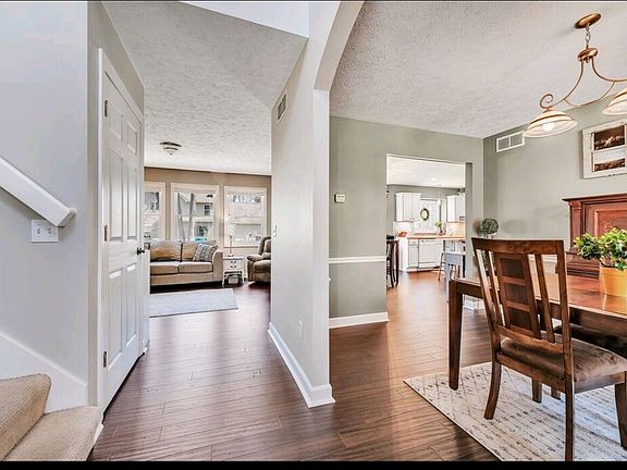 4th image of 2618 Little Hickory Dr