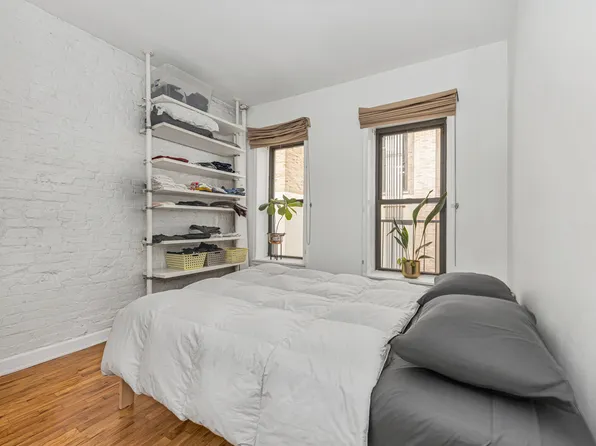 315 East 12th Street image 4 of 6