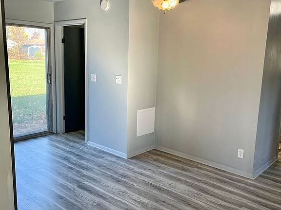 5th image of 4717 Dogwood Dr