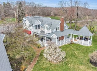 995 Oak Hill Rd, Fitchburg, MA 01420