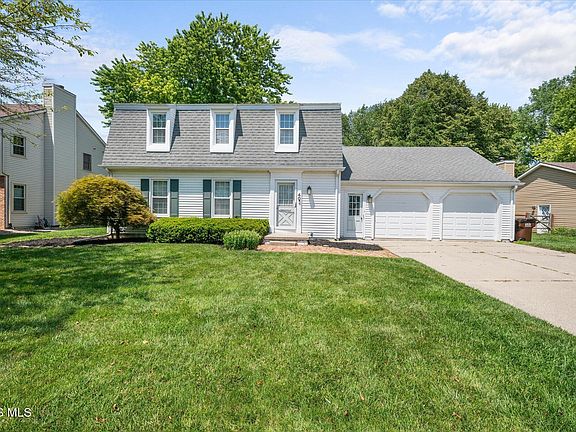 3rd image of 40 Naugatuck Way