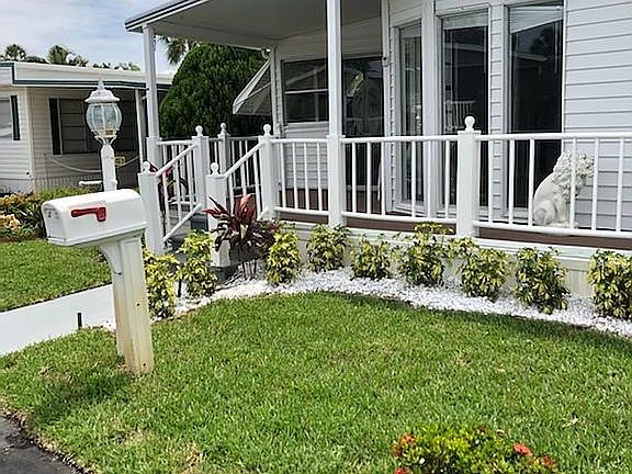 4th image of 401 Hibiscus Dr