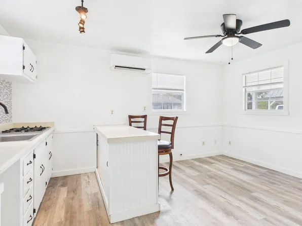 108 Beverly Dr #B, Fredericksburg, TX 78624