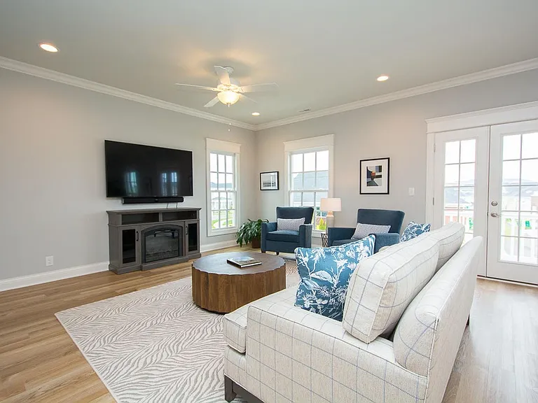 6206 Mistflower Cir #201 — Photo 9