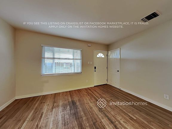 3rd image of 8451 Murietta Ave