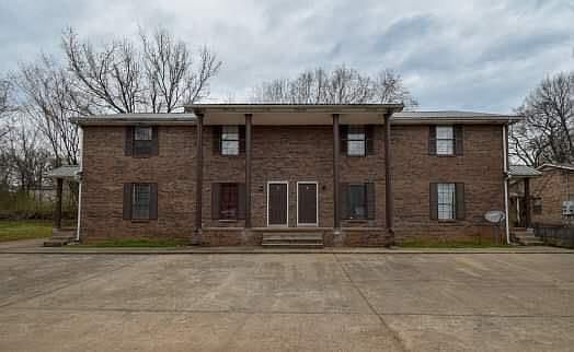 1st image of 1501-1503 W Knollwood Cir