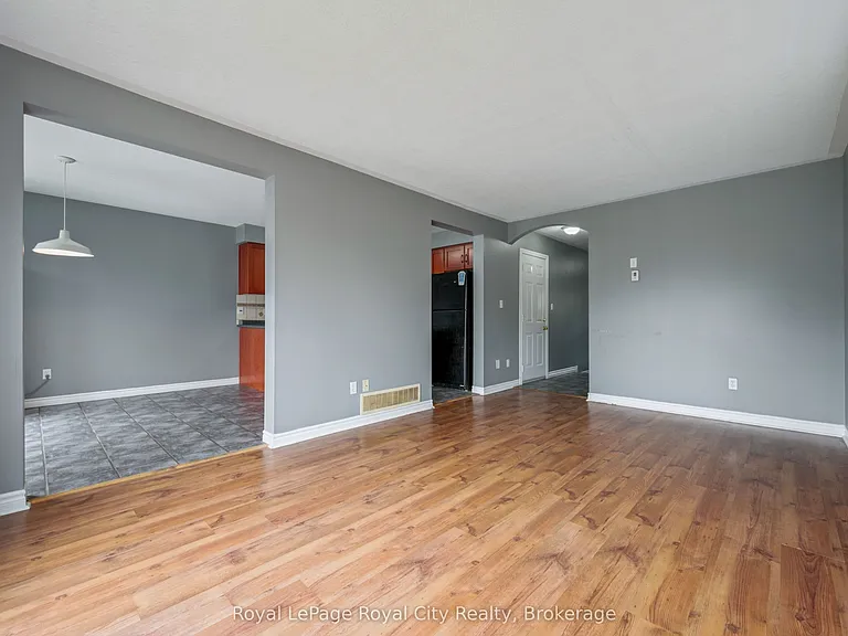 30 Darnell Rd — Photo 1