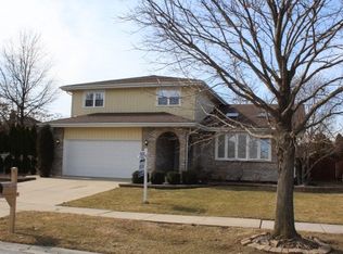 16530 Richards Dr, Tinley Park, IL
