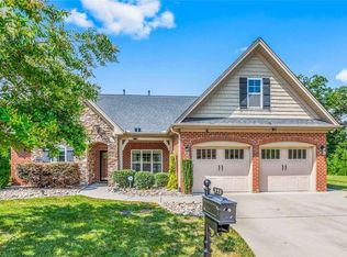 353 Saint James Dr, Winston Salem, NC 27107