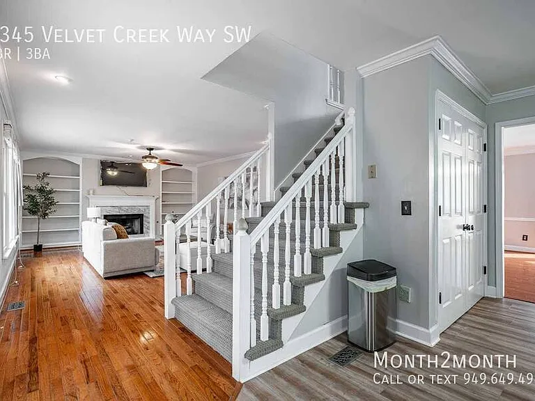 1345 Velvet Creek Way SW — Photo 36