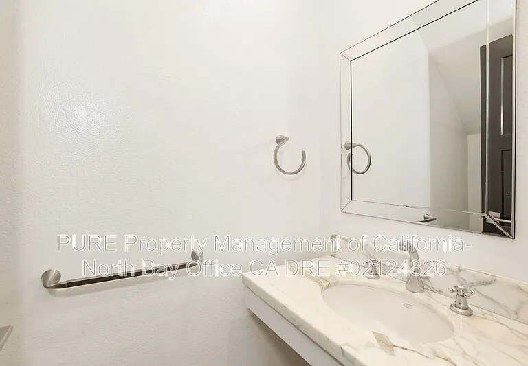 455 Enterprise Dr — Photo 10