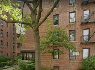 2251 Knapp St APT 3H, Brooklyn, NY 11229