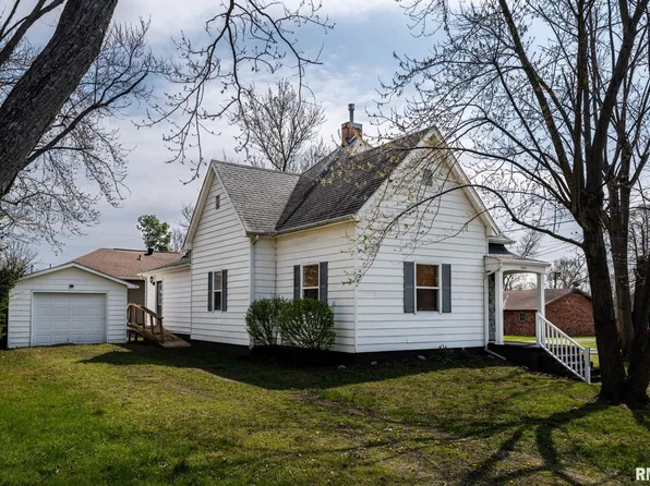 1003 N Monroe St, Marion, IL 62959