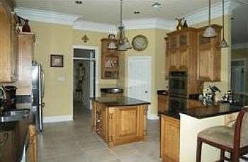 3rd image of 518 Florence Dr
