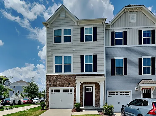 2203 Doby Creek Ln, Charlotte, NC 28262