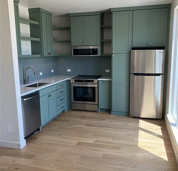 1640 Spoke St #2 — Photo 1