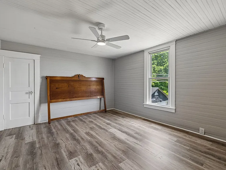 2547 Bearwallow Rd — Photo 22