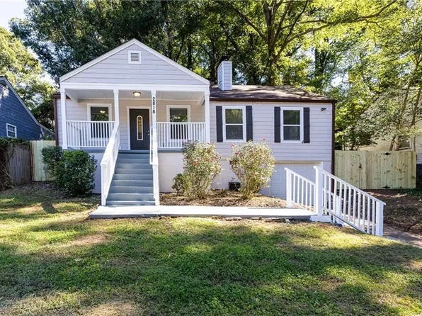 2818 Harlan Dr, East Pt, GA 30344