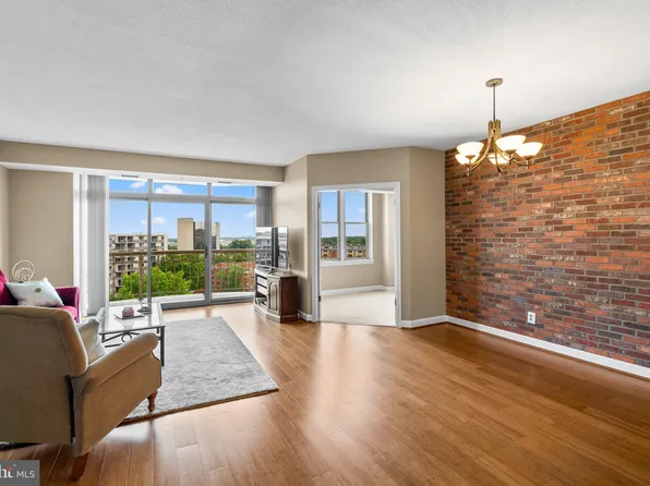 5000 Battery Ln APT 905, Bethesda, MD 20814