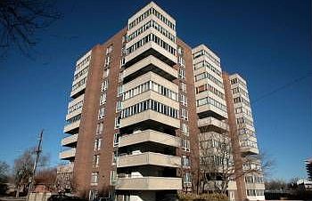 1st image of 1888 S Jackson St APT 305