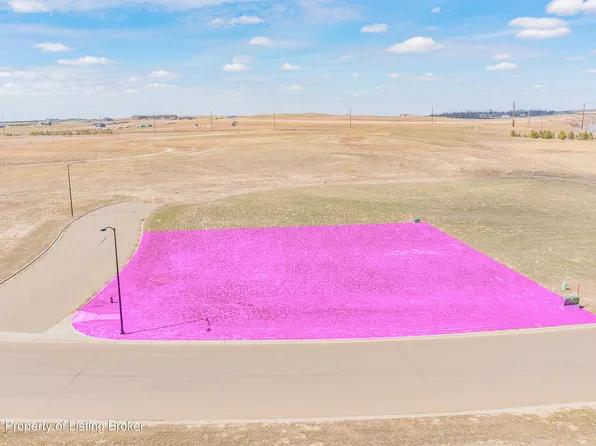 LOT 20 Blarney Stone Loop, Dickinson, ND 58601