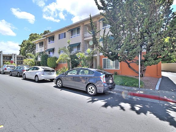 4th image of 100 Dartmouth Rd #41dh0yecz