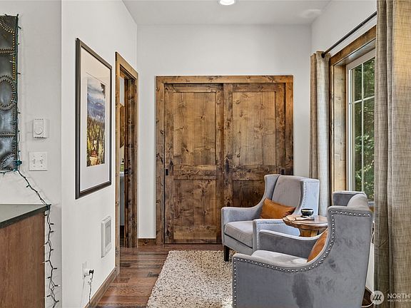 5th image of 2262 Stone Ridge Drive