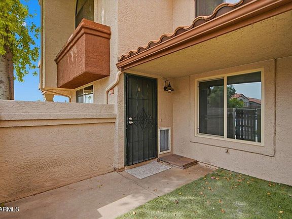 5th image of 818 S WESTWOOD -- #114