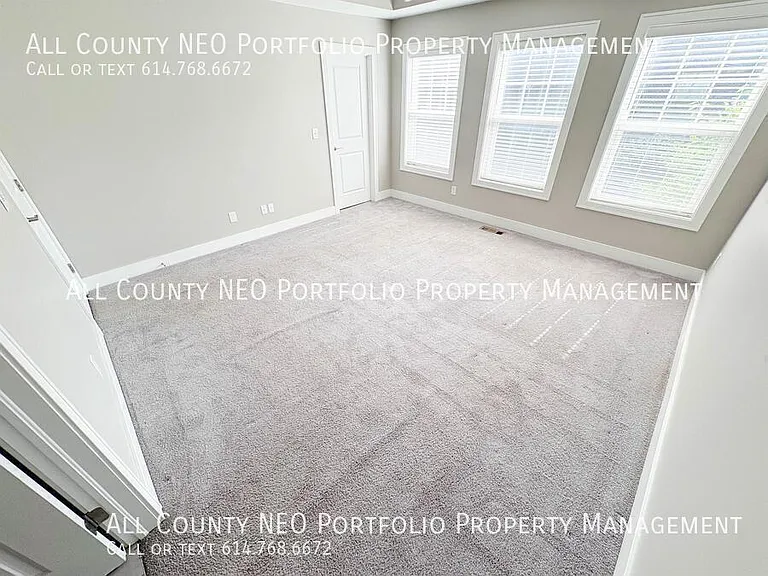 1383 N Grant Ave — Photo 20